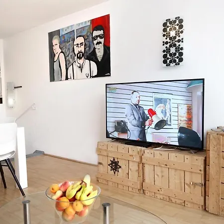 Artist Maisonette In The Middle Of The City * 인스브루크